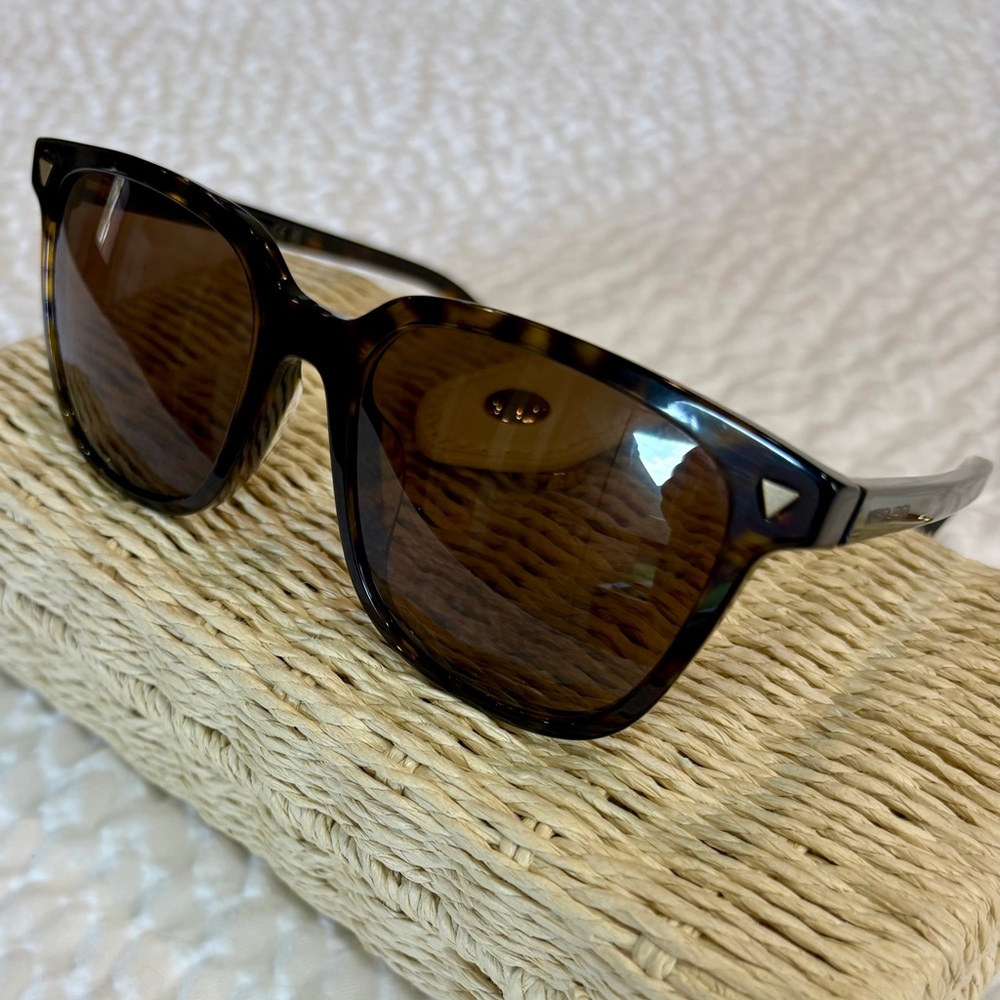 Bottega Veneta Havana Classic Tortie Sunglasses BV1255SA 002 Newer model EUC 😎🌟 - Picture 13 of 16